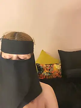 Jumanaa webcam show