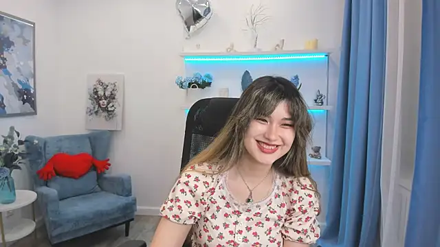 AnneTLi's Live XXX Chat