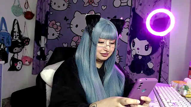 lussyevans24's Live XXX Chat
