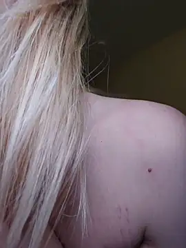 AmethystFoxx 现场XXX聊天