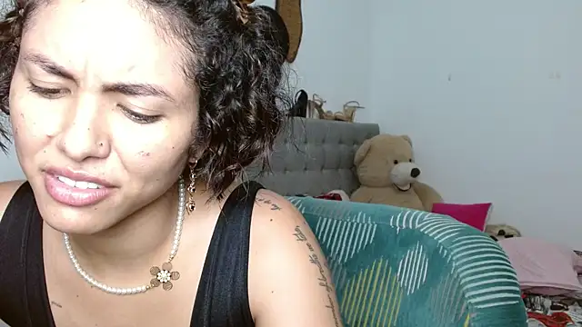 Chatroom XXX en direct de Sexy_Lia_