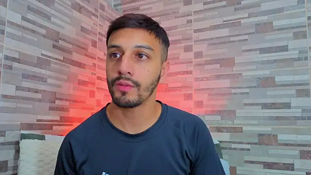 Pokazy przed kamerką – joelcallvil1
