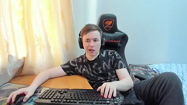 Онлайн чат XXX iliaskrislove
