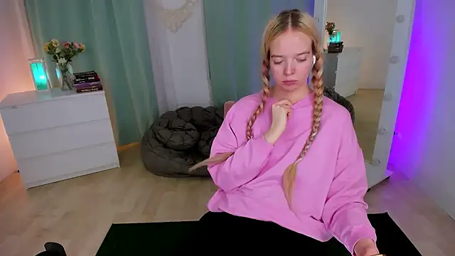 BellaMontgomery – Live XXX-chat