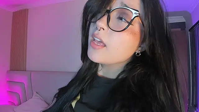Miss_Loise Cameră chat live