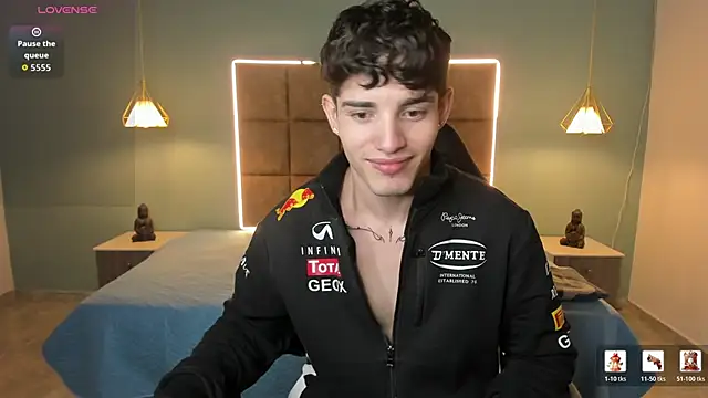 AlejooTwink Adlı Modelin Web Kamerası Şovu
