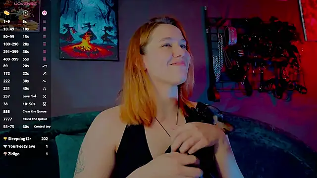 the_high_priestess Show Webcam