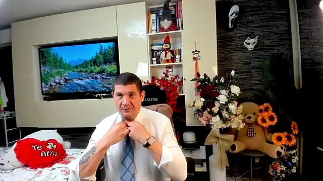 SpartacusDaddy48 Live XXX Chat