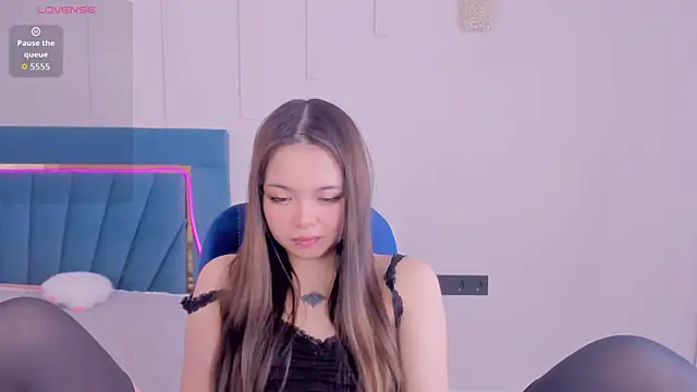 kok0mi Chat XXX in diretta