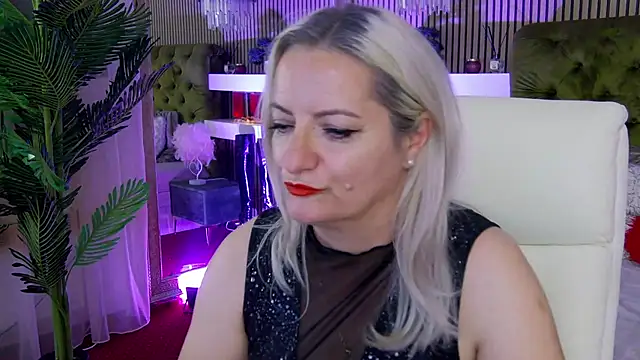 LadyTouch Live XXX-chat