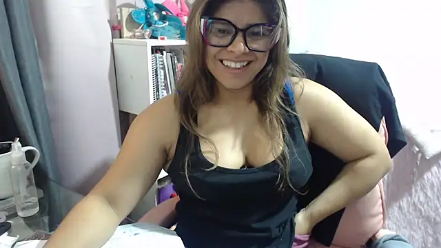 KatteAngelLat's Live XXX Chat