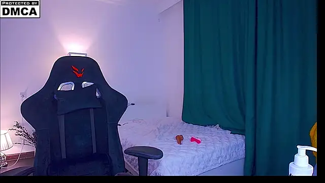 sailormoon666_ – Naživo chatovacia miestnosť