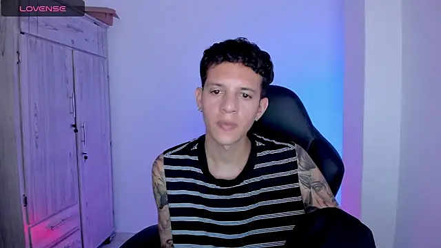 tylernova 网络视讯表演