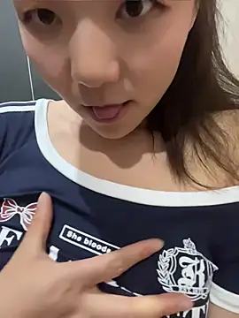 xiaochengzi505のライブXXXチャット