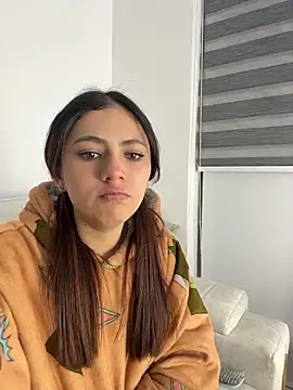 EmilyCxx's Live XXX Chat