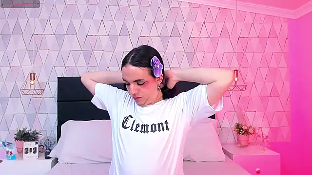แชท XXX สดของ JustinePerry