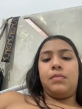 Chat XXX en directo de Baby_morena12