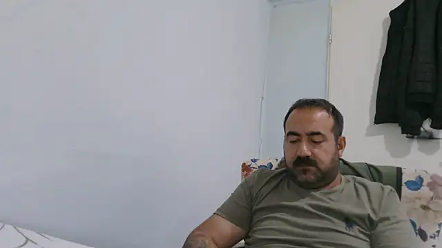 -dark-look- Webcamshow