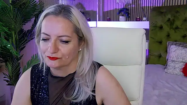 LadyTouch Webcam show