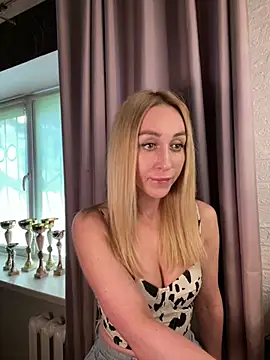 AnesaKis' Live XXX Chat