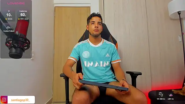 XXX chat uživo modela Alexx_Lord