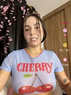 Scarlett05's Live XXX Chat
