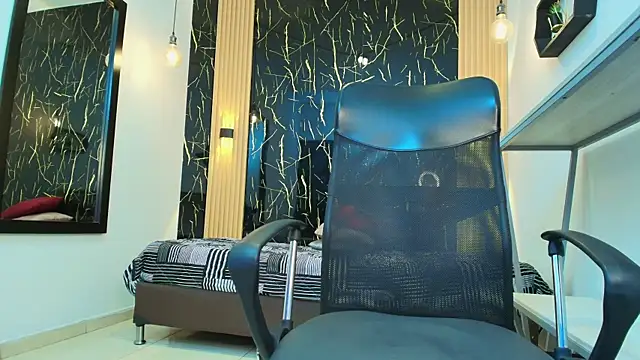 Онлайн чат XXX ValeriHot_1