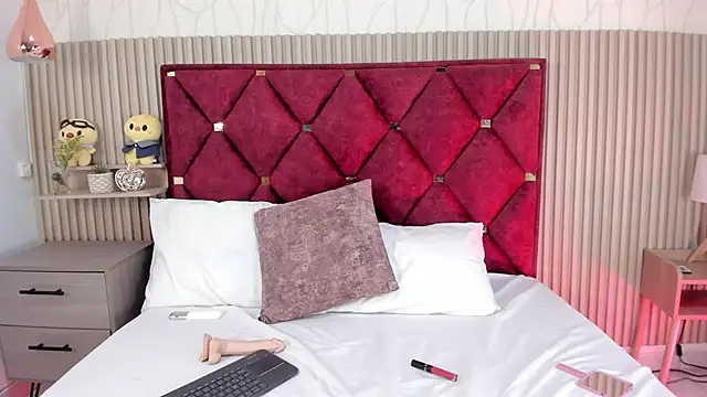CelestePetite Chat XXX live