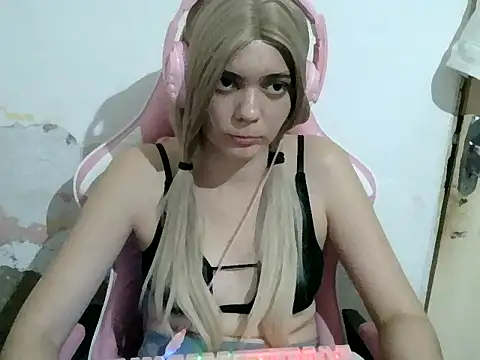 Czat XXX na żywo – Angel_Ristoww