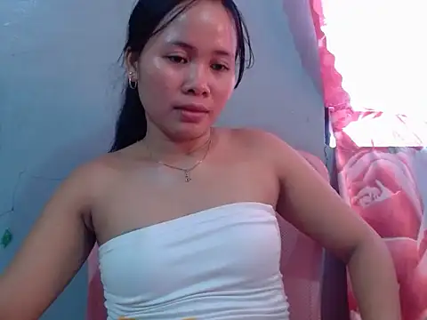 Creamy_Pussy21xx Chat XXX in diretta