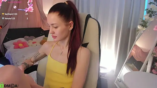 Aria_Mila's Webcam Show