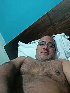 Pokazy przed kamerką – PhillDrake11