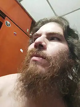 420_redbeard 即時 XXX 聊天