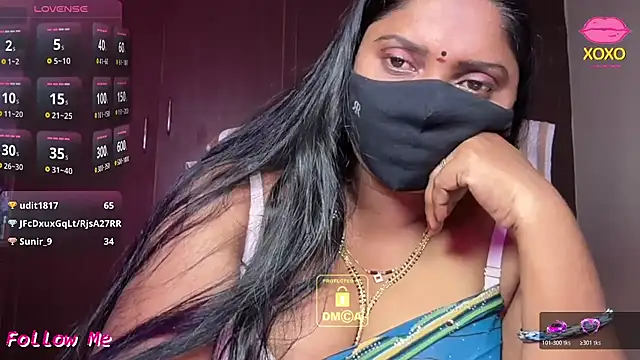 vani-09's Live XXX Chat