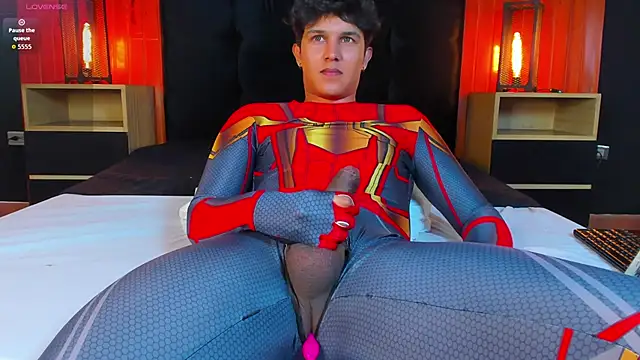 Leo_Savage_ Show Webcam