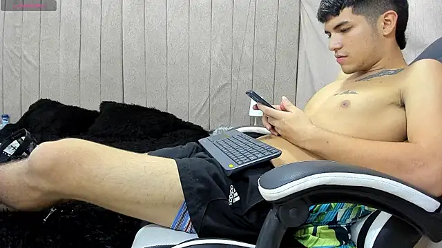 pipe_hot04 Show Webcam