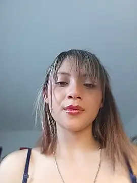 Dama_Scarlata18 Adlı Modelin Canlı XXX Sohbeti