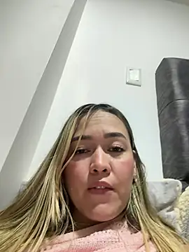 Danielavegax's Live XXX Chat