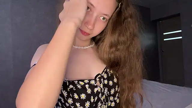 Emily_Mur_ Live XXX-chat