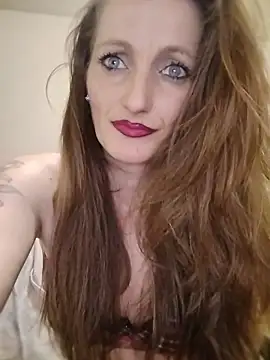 Živý XXX chat CrazyMaya39