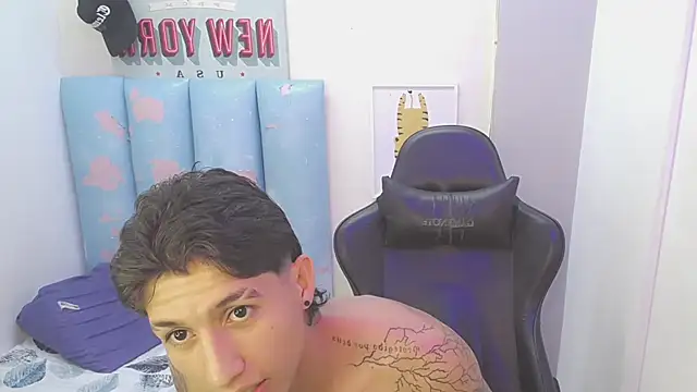 Chat XXX ao vivo de liam_play