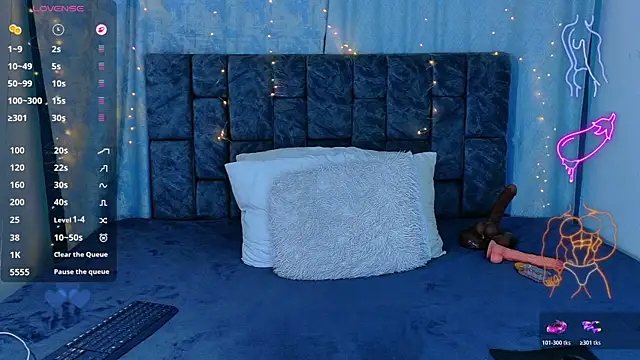 Chat +18 de NicolasTorrez ao vivo