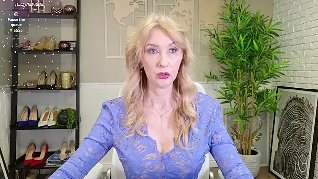 LadyLeea Chat XXX in diretta