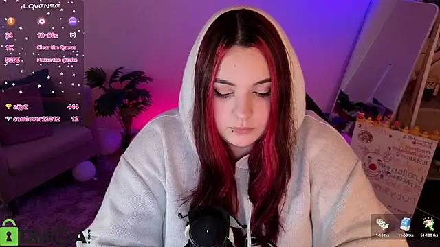 Mia_R0ss Adlı Modelin Canlı XXX Sohbeti