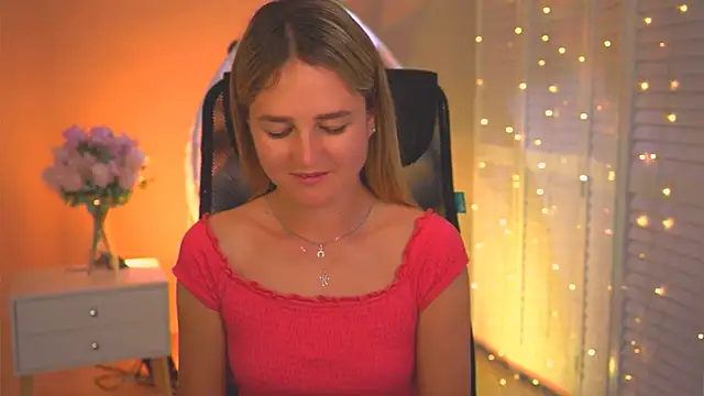 DeboraLarson 现场XXX聊天