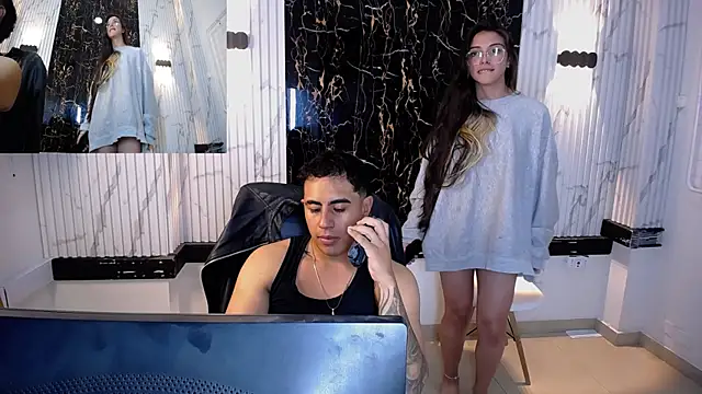Kyomi_Hunt's Webcam Show