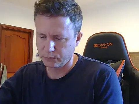 Webkamerová show TroyDieselXXX