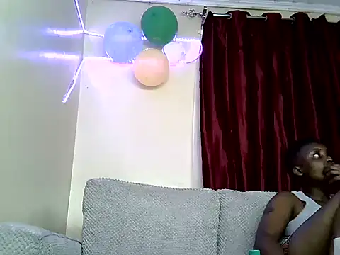africanquens2's Webcam Show