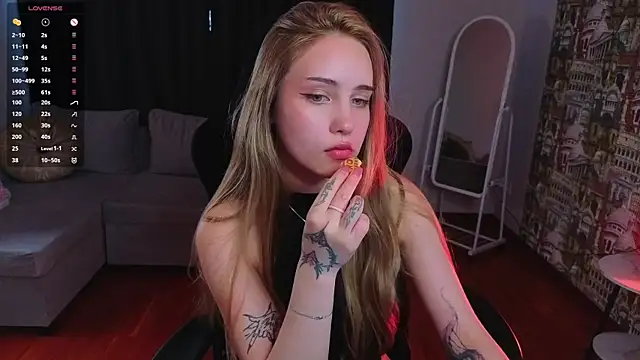 Alice_loft Chat XXX live