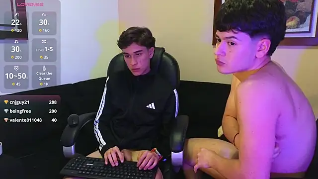 tightncuteass' Live XXX Chat